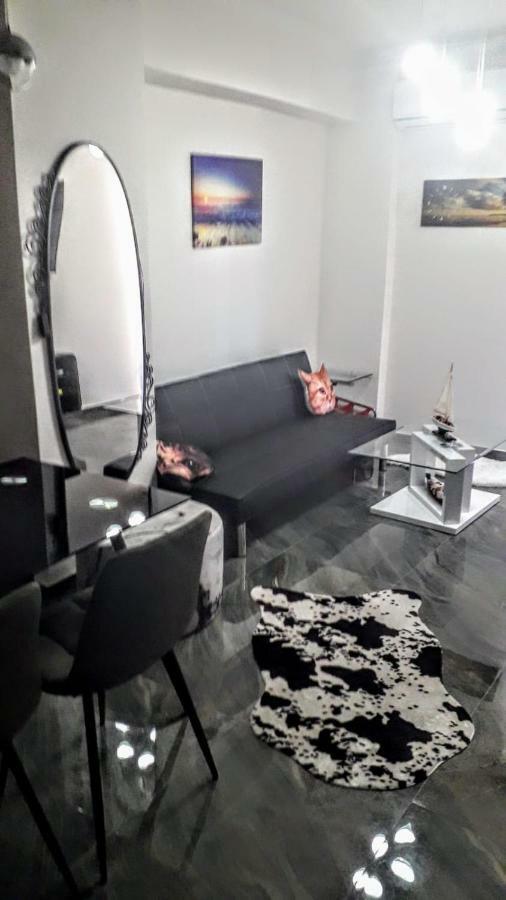 Tony Central Luxury Apartment 1 La Canea Esterno foto